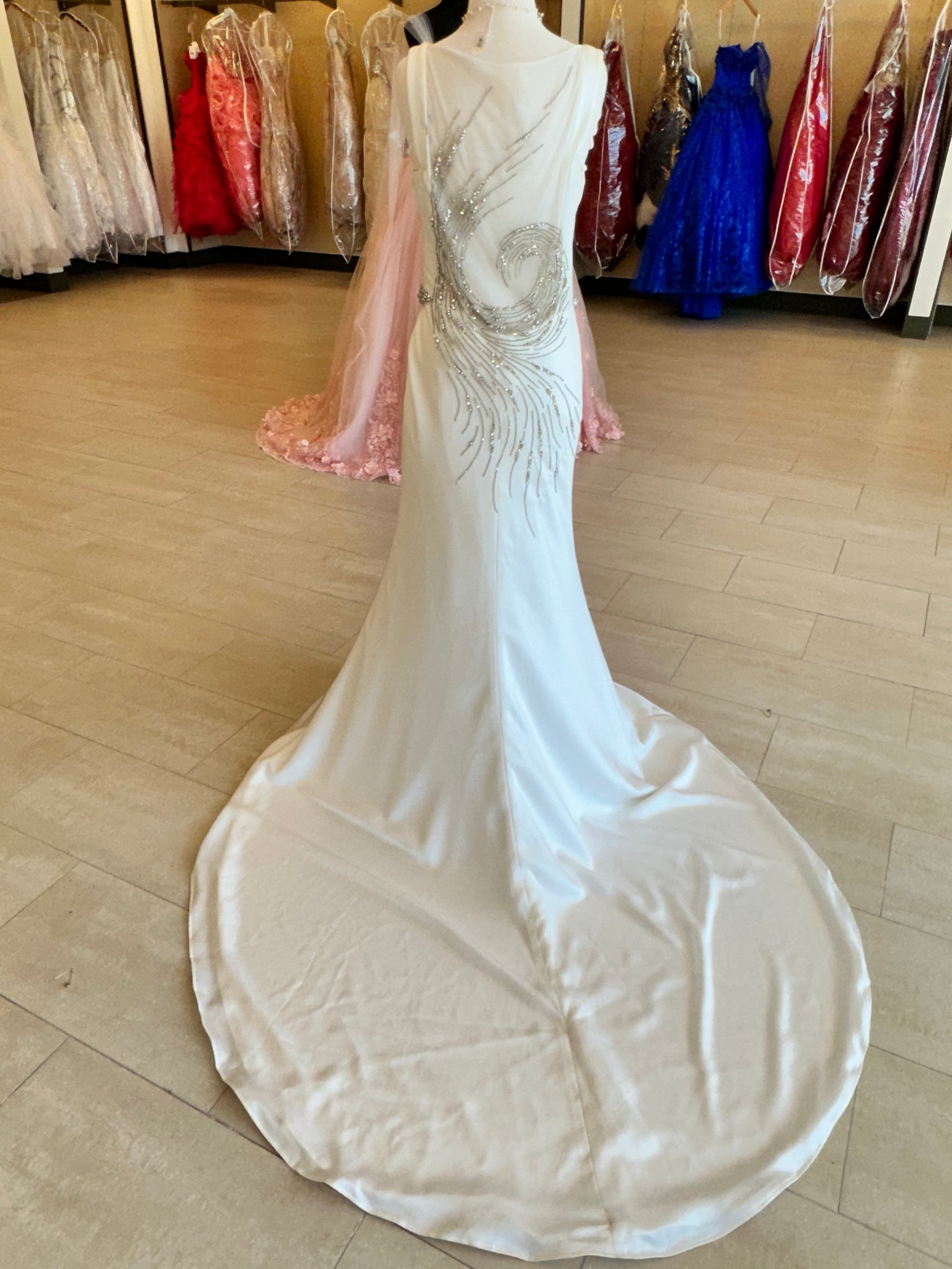 SALE Bridal Gown – G's Bridal & Haute Couture SALE Bridal Gown – G's Bridal & Haute Couture